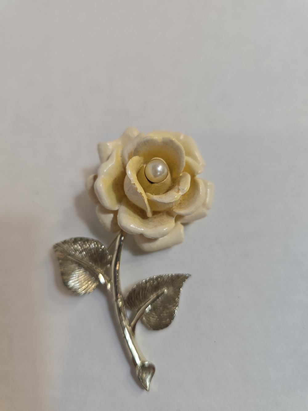Cream Flower Brooch with Pearl Center - Women Jewelry